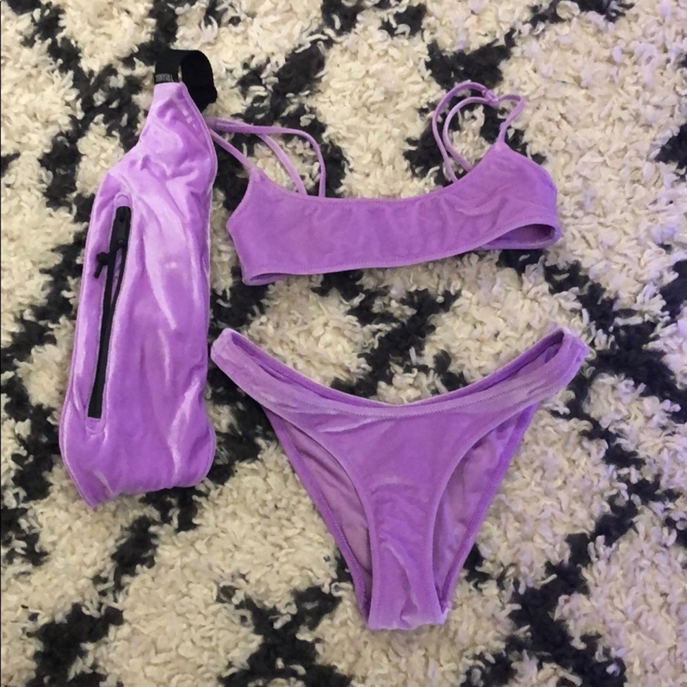 NWOT triangl bikini